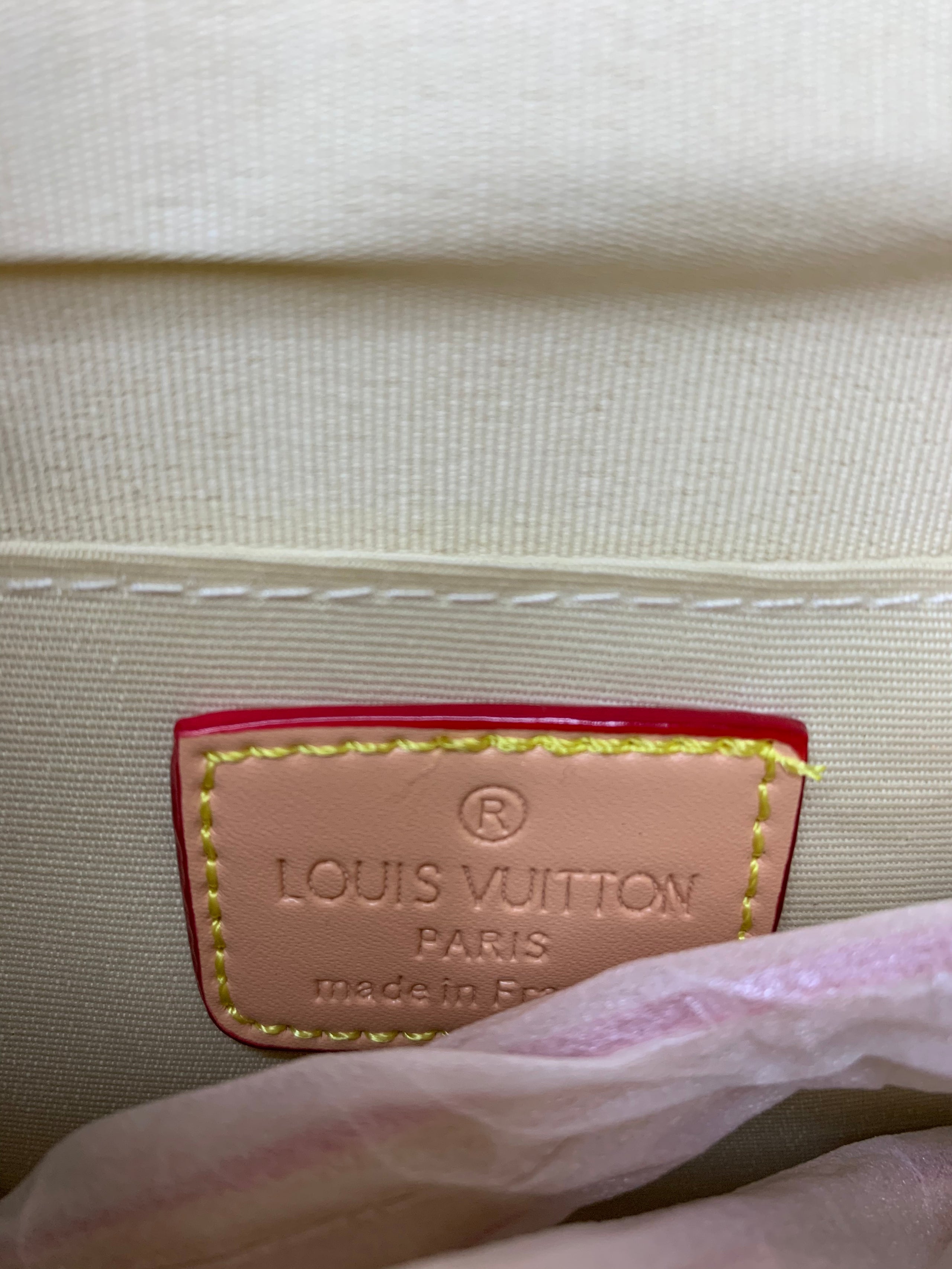 Checkered LV” Purse (Cream)